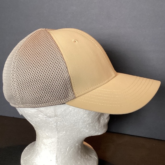 Madrone strap/buckle back hat hand washed - Picture 4 of 10